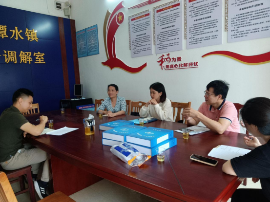 陽(yáng)江市統(tǒng)計(jì)局赴陽(yáng)春市潭水鎮(zhèn)開(kāi)展基層統(tǒng)計(jì)“7個(gè)一”規(guī)范化建設(shè)督導(dǎo)工作.png