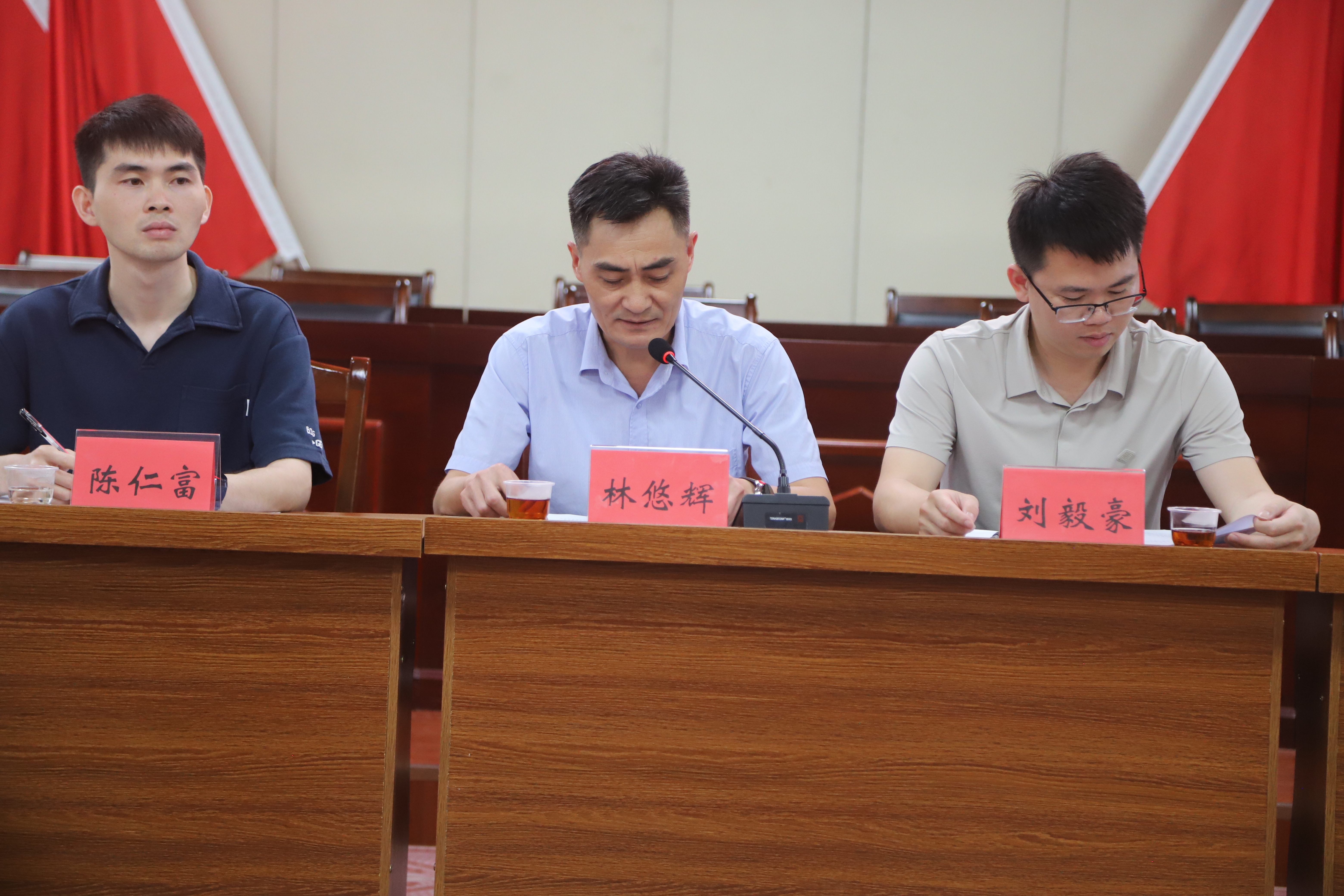 “不負韶華顯擔當、奮起爭先百千萬”——河口鎮召開“五四”青年座談會）.doc_2